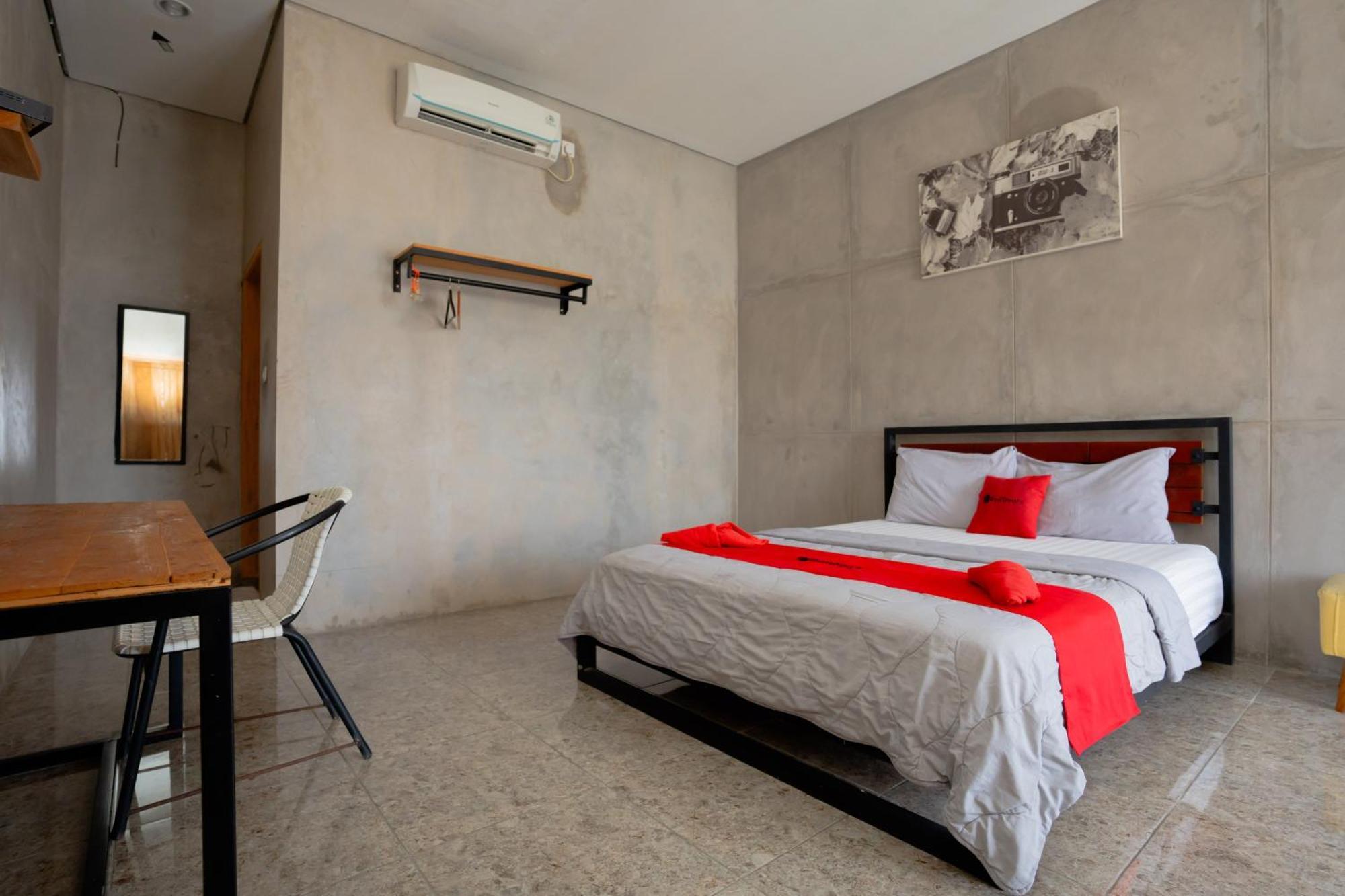Reddoorz Syariah Near Lombok Epicentrum Mall Mataram Exterior photo