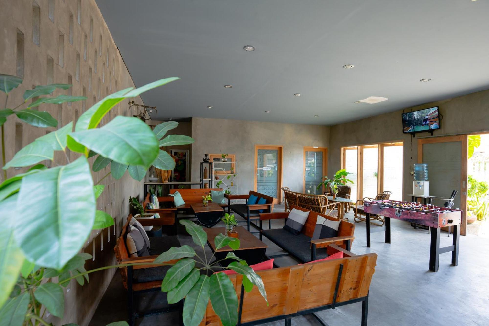 Reddoorz Syariah Near Lombok Epicentrum Mall Mataram Exterior photo